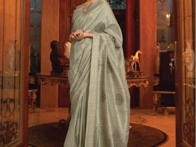 MEHENDI HANDLOOM SEQUINS SILK SAREE