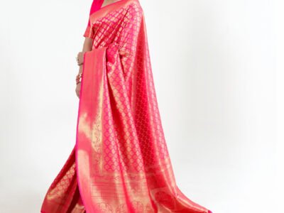 DARK PINK WEAVED KANJIVARAM SAREE